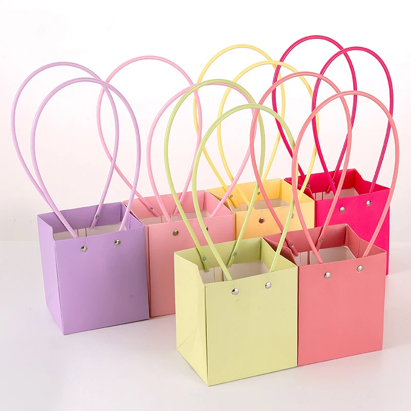 Florist Supply House - ถุงของขวัญดอกไม้คราฟท์แบบพกพากระเป๋ากระดาษช่อดอกไม้สำหรับงานแต่งงานกล่องดอกไม้กุหลาบกระเป๋าถือกระเป๋าบรรจุภัณฑ์ทรงสี่เหลี่ยมสำหรับร้านดอกไม้